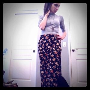 Forever 21 long floral skirt with leg slit